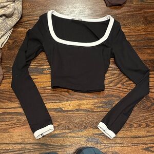 Black and White Women's Long Sleeve Top